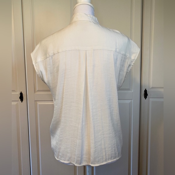 Dolman sleeve blouse - Picture 2 of 3